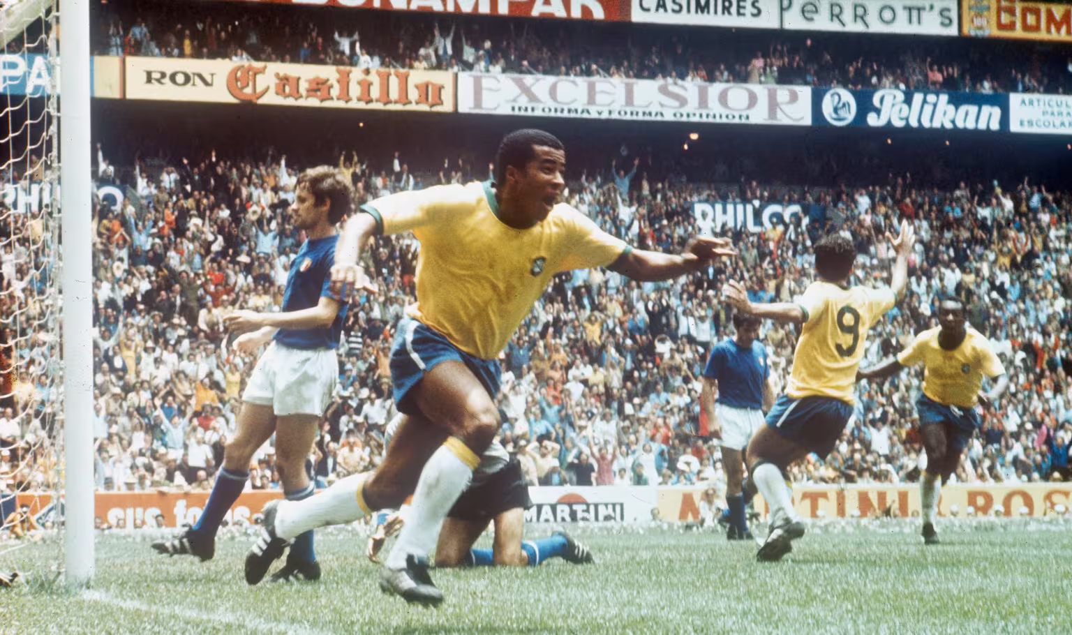 Dünya Kupası'nda üst üste en çok maçta gol atan oyuncular